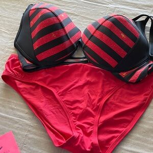 NWOT Lola Bold Red and Navy Blue Bikini Set
